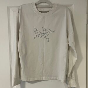 Arc'teryx Women's White Long Sleeve Shirt